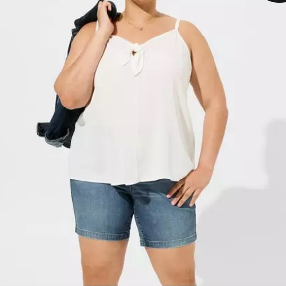 torrid Tops - Torrid Sophie Washable Gauze Tie Front Swing Cami